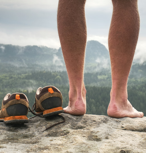 wandern-schuhe-ausziehen-512-538